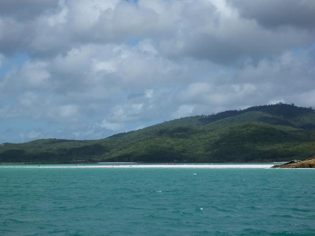long sandy beach at hill inlet, whitsunday island, north queensland