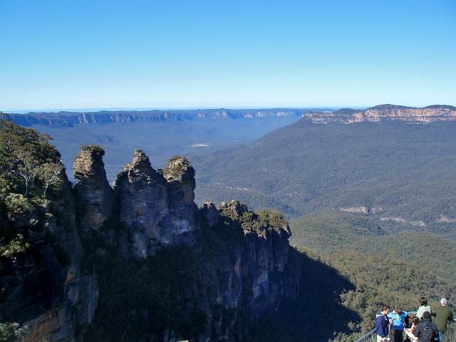 the three sisters are a well known landmark at echo point, katoomba, in the blue mountains