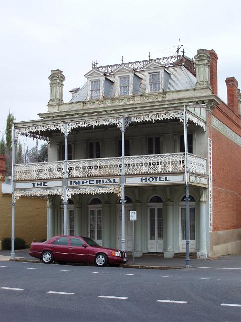 old abandoned hotel building, castlemaine, victoria